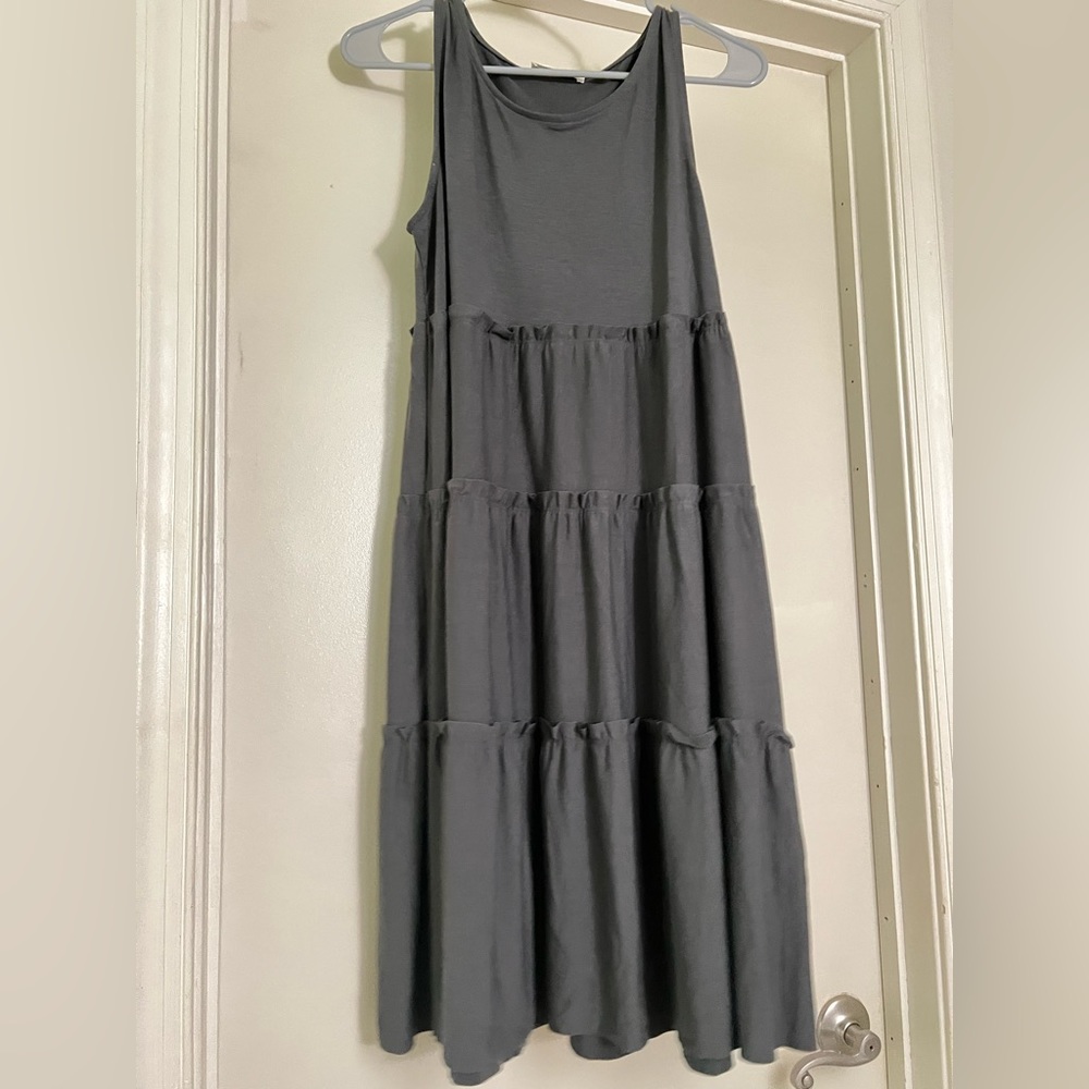 Grey dress